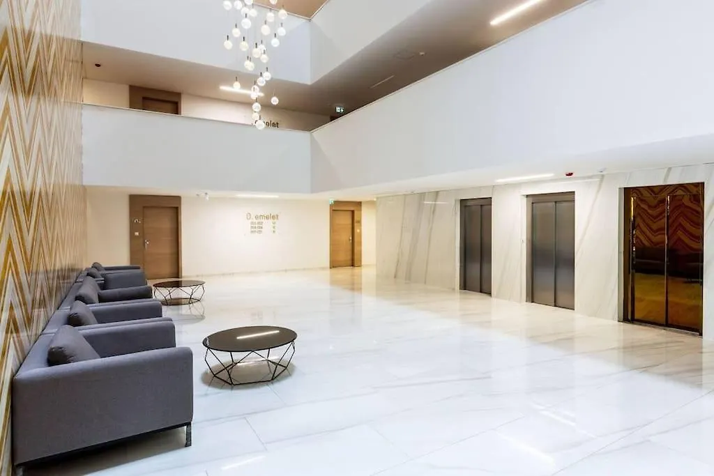 Apartment Skylight Studio Close To Downtown - 723 Budapest