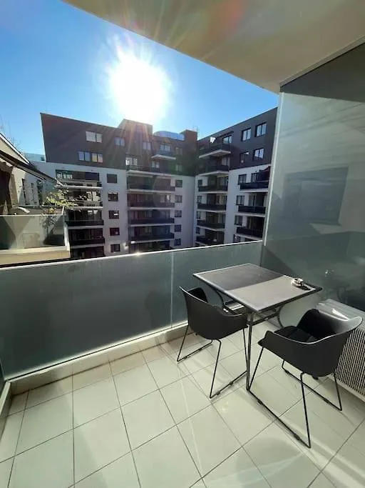 Apartment Skylight Studio Close To Downtown - 723 Budapest