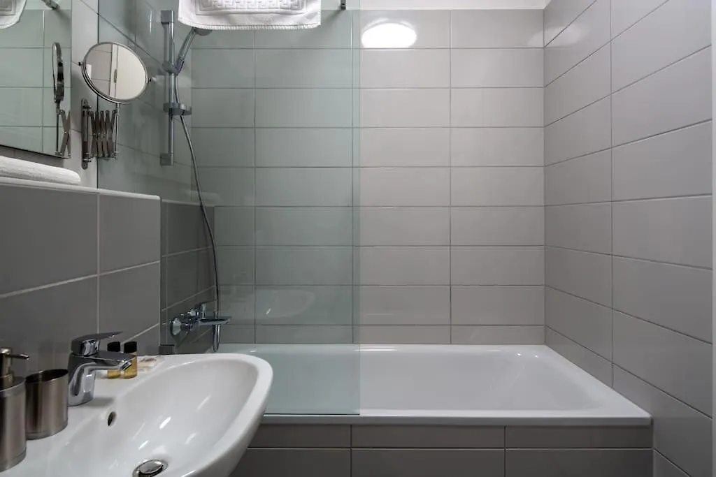 Skylight Studio Close To Downtown - 723 Budapest 0*,